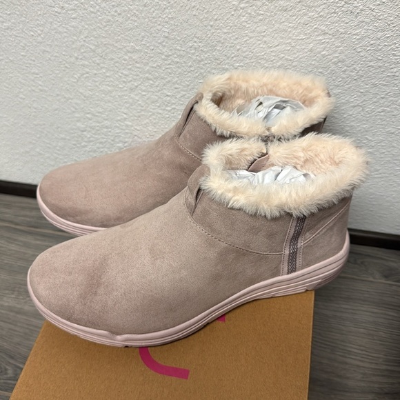 Ryka Water-Repellent Side-Zip Ankle Boots Faux Fur-Amber - Picture 6 of 6